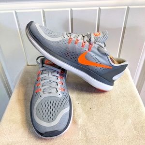 Nike Flex Run 2017 in Grey with pop of bright orange in men's 8